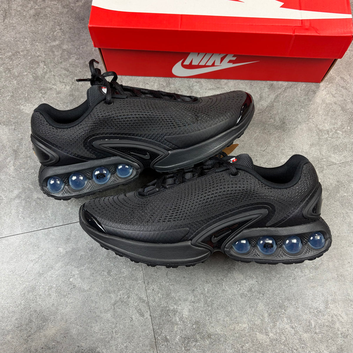 Nike Air Max DN Triple Black