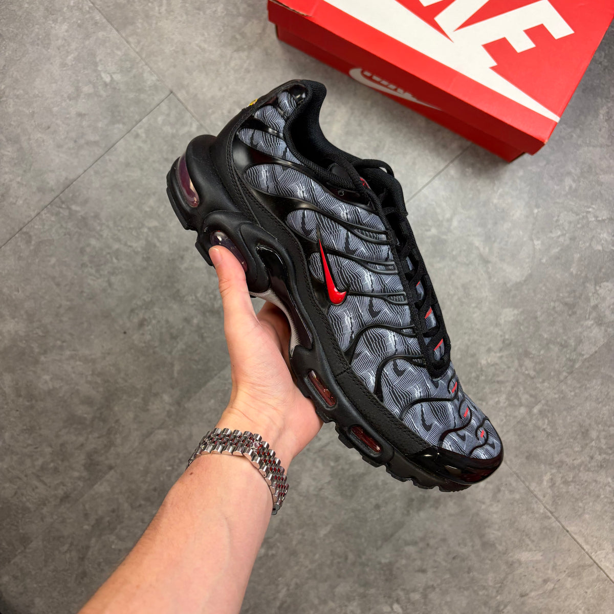 Nike Air Max TN Topography