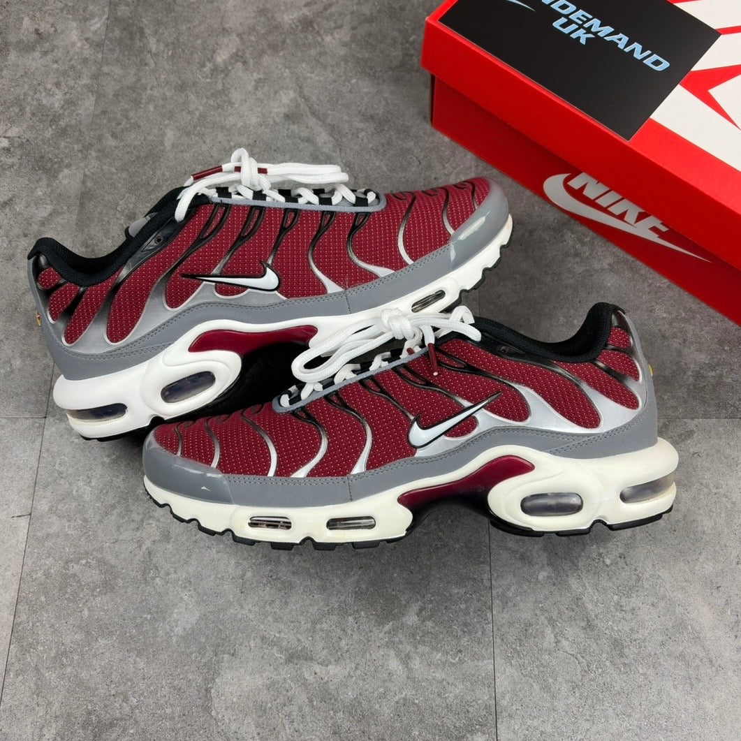 Nike Air Max TN Team Red Cool Grey