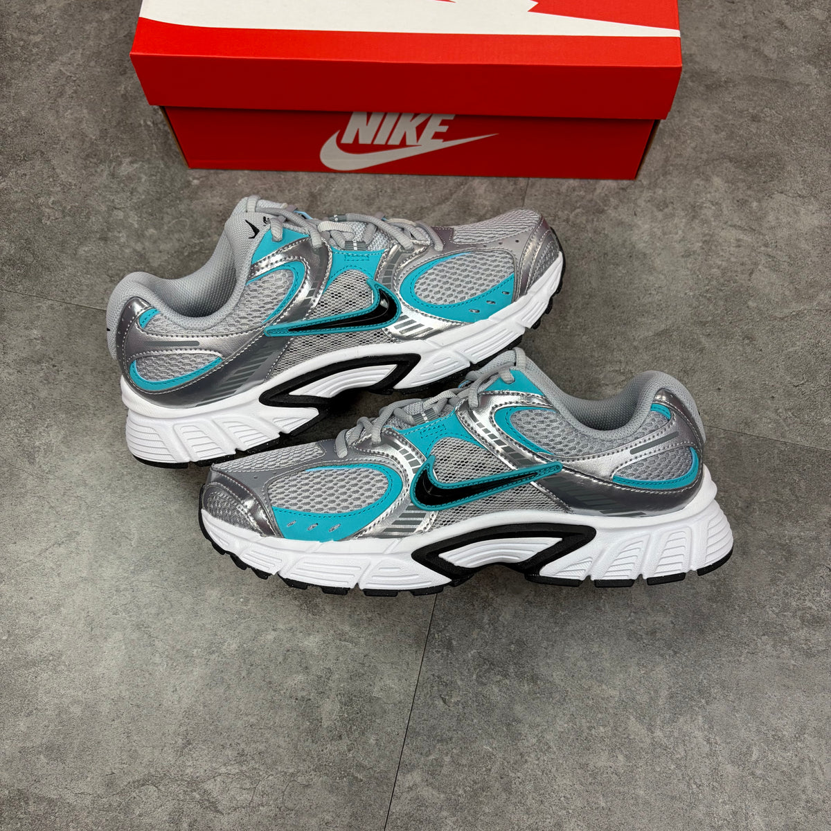 Nike V5 RNR Dusty Cactus