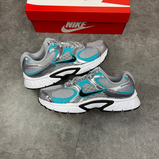 Nike V5 RNR Dusty Cactus