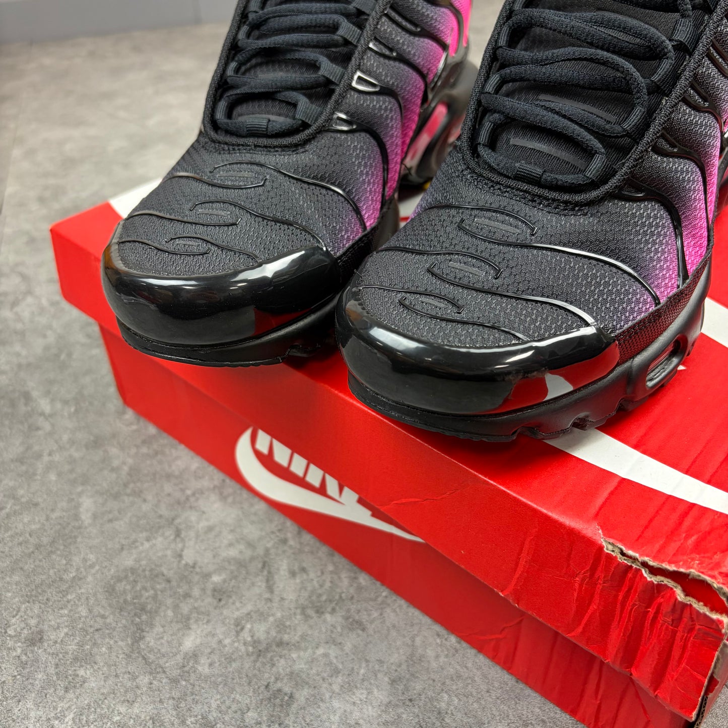 Nike Air Max TN Hyper Pink