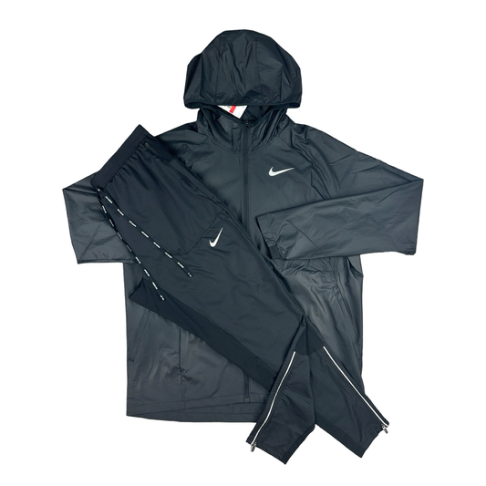 Nike Essential Jacket/ Phenom Bottoms Set Black