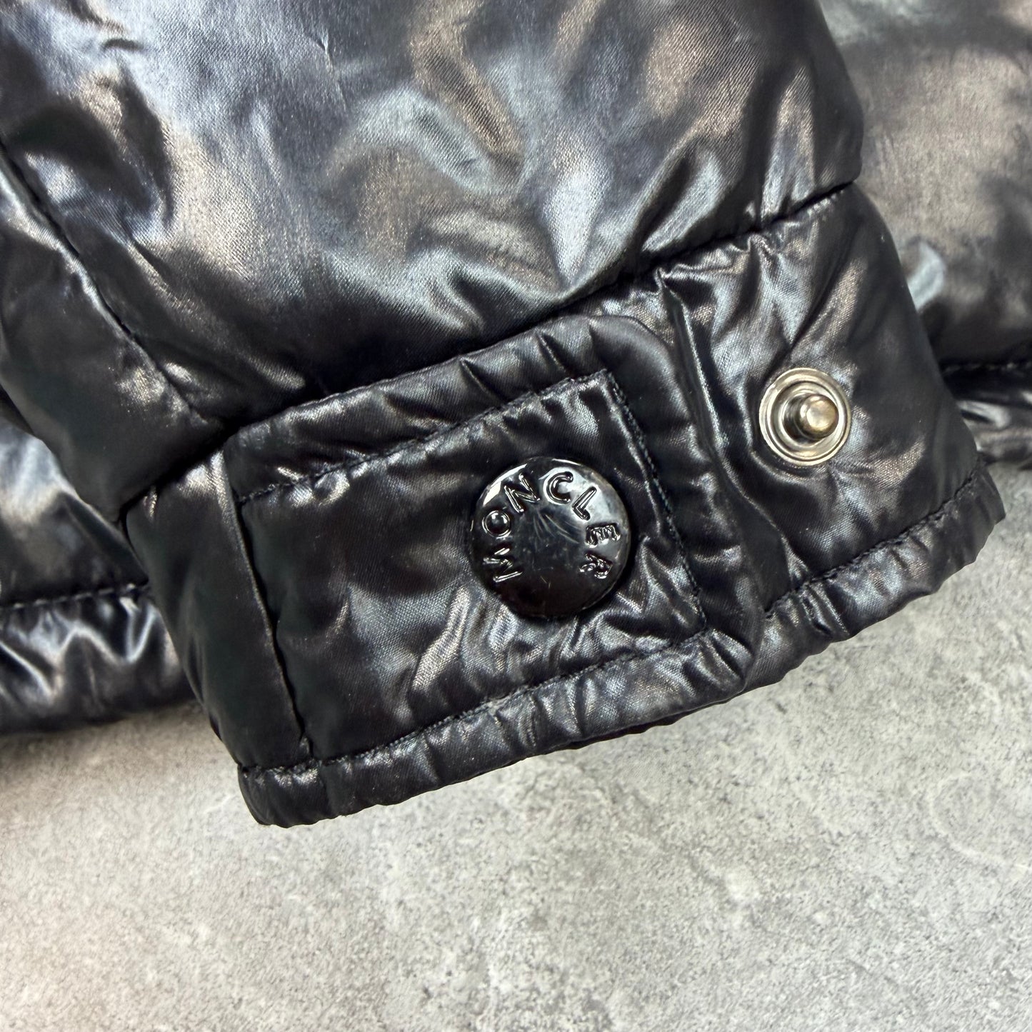 Moncler Maya Black Size 2