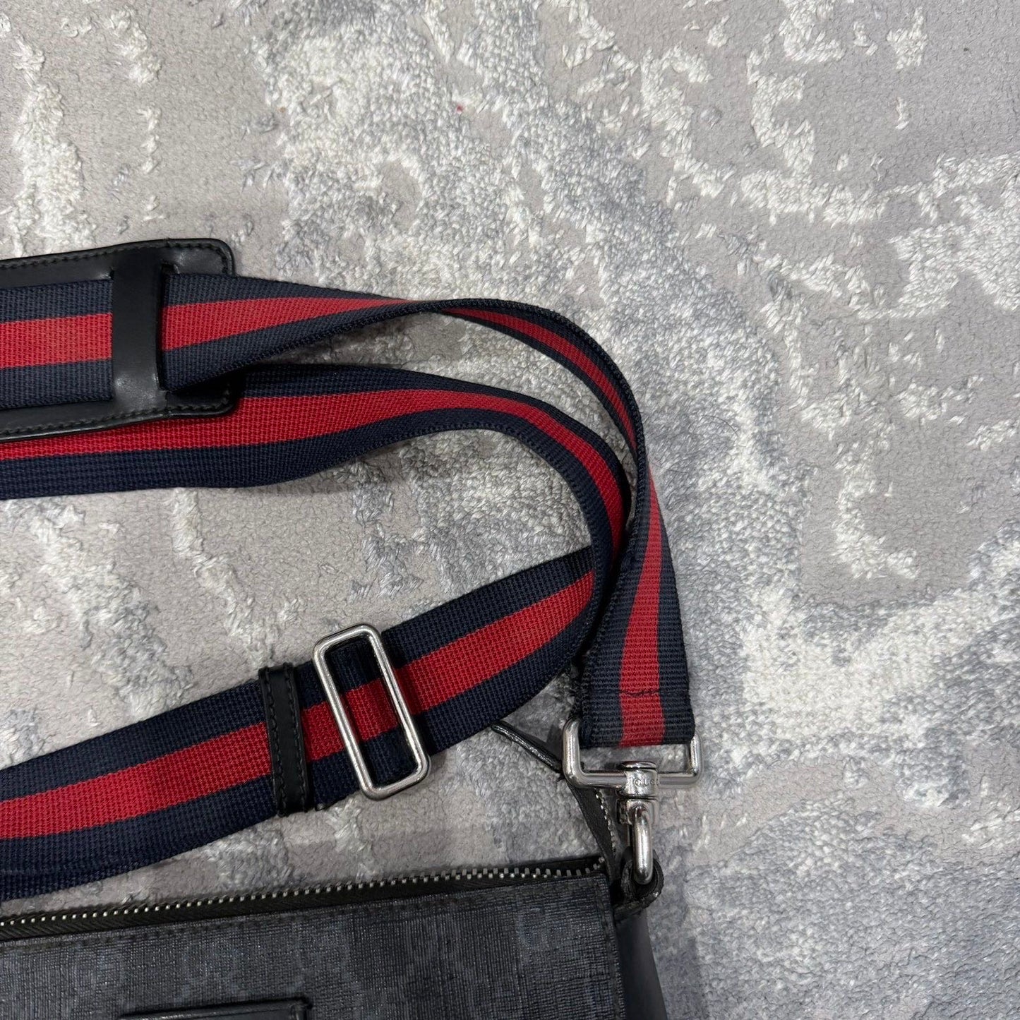 Gucci Messenger Bag