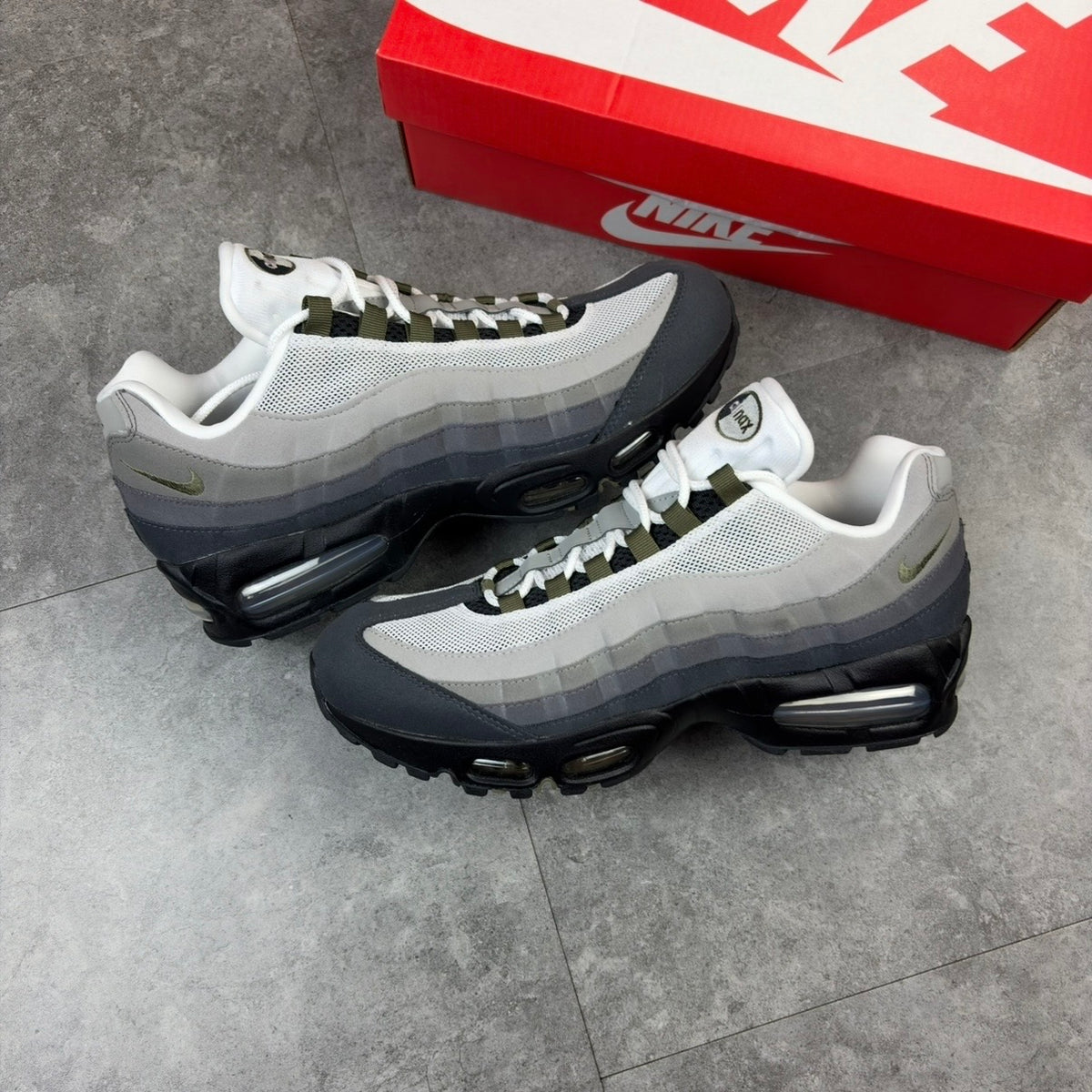Nike Air Max 95 Olives